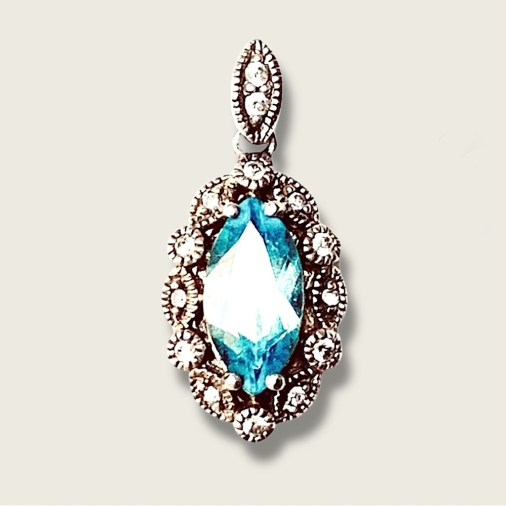 925 Sterling Silver Pendant